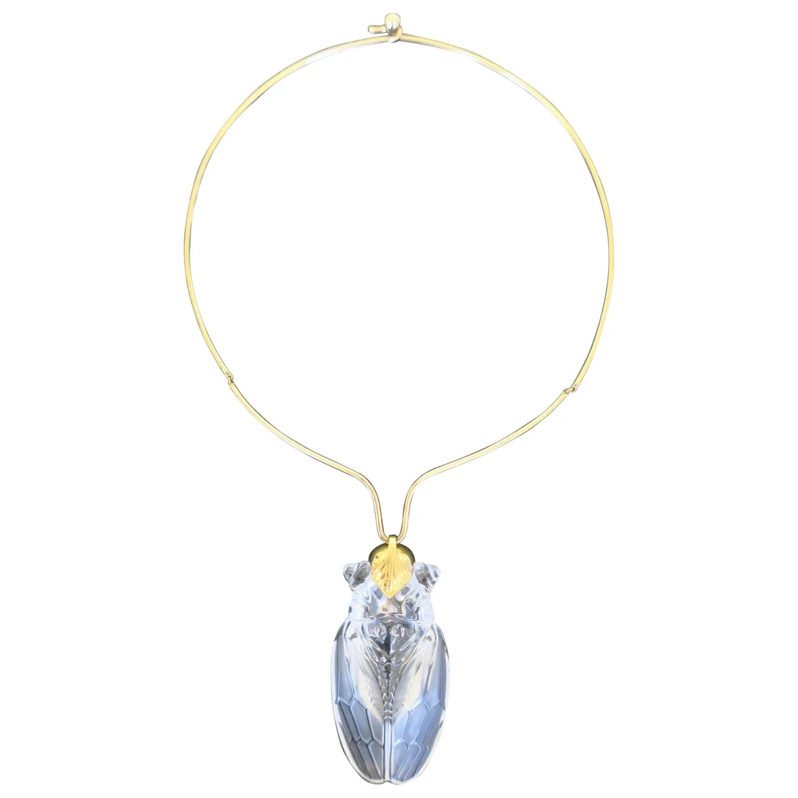 1970s Steuben Crystal Cicada and 18k Gold Choker Designed by Lloyd Atkins